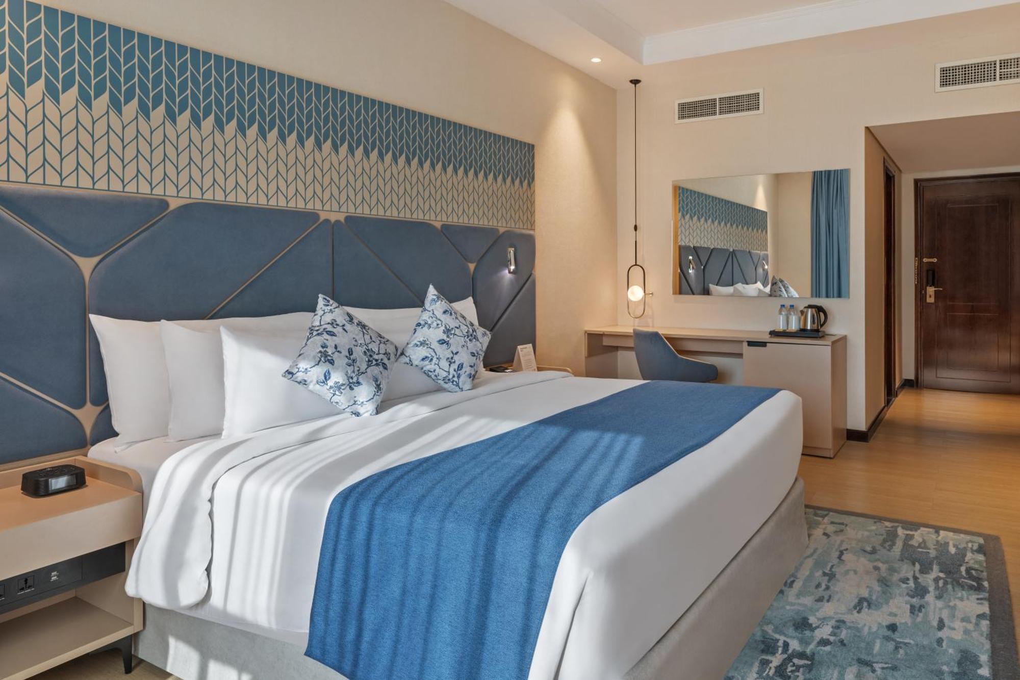 Barcelo Al Jaddaf, Hotel 5*
